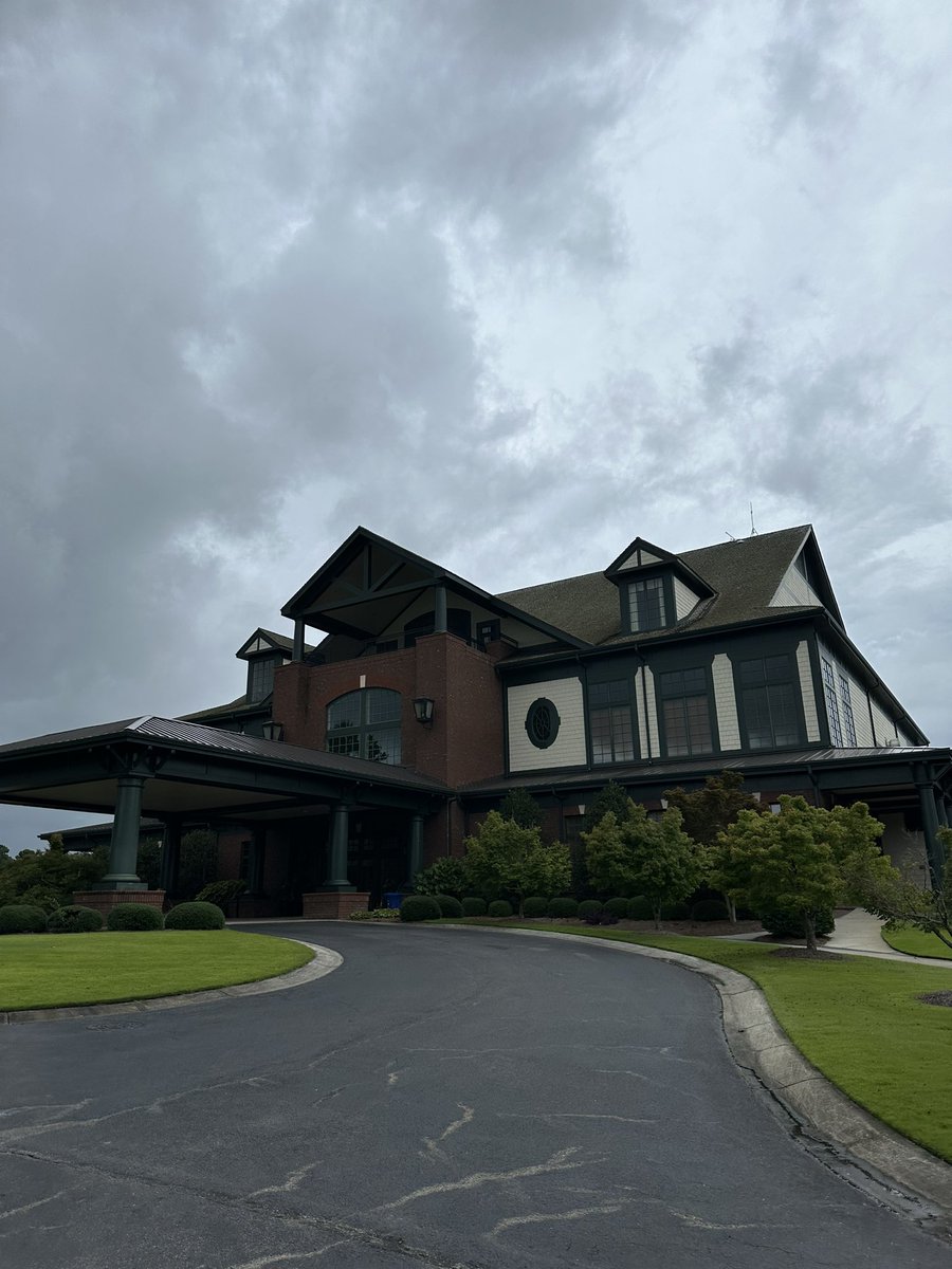 #SmartAgriculture Industry in Schools was a great experience to know more about #Agriculture so I can relate even more to #Greenville #NC Thank you. The hydroponics lab at <a href="/JamesSpruntCC/">James Sprunt CC</a> was a new level for our fast paced world. <a href="/STEMEast/">STEM East</a> #STEM