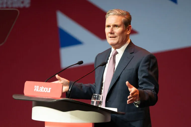 EUdriveschools's tweet photo. ℹ️ RoadPeace has issued an open letter to the UK’s new Labour government urging it to introduce a Graduated Driving Licensing system in the country, claiming it would drastically reduce road crashes involving young and inexperienced drivers.

Read more ➡️ https://t.co/h7Ad1mHQ0D https://t.co/XfOJZDOrhl