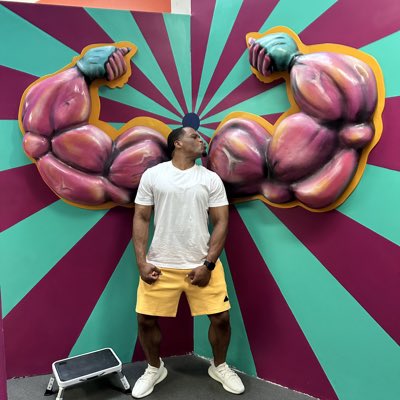 Kmoore2187's tweet photo. #NewProfilePic https://t.co/ZVAula6QHH