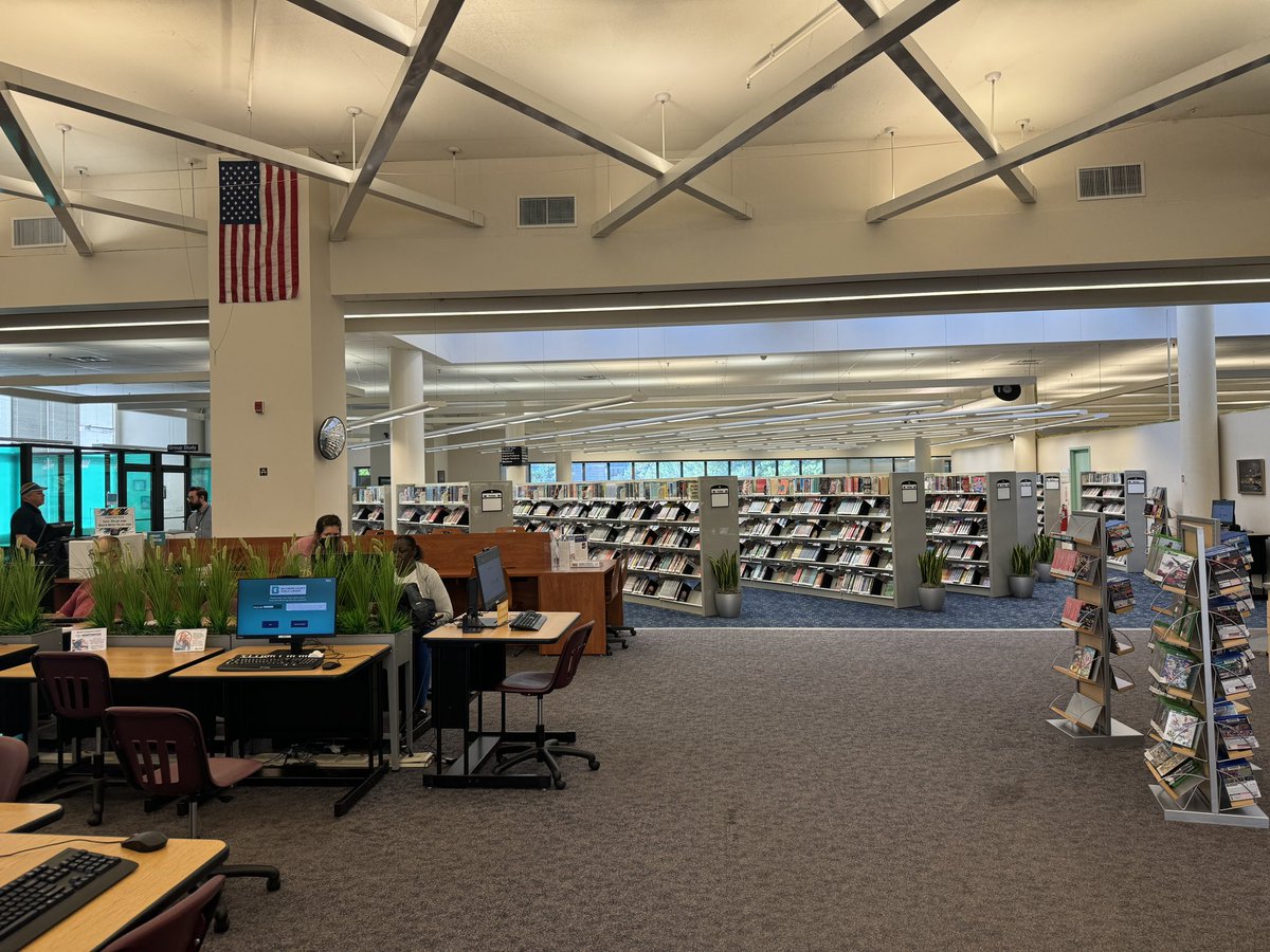TheAmazingMagi's tweet image. Thank you Towson Library for hosting The Great Magic Reading Adventure on Monday.  I had a great time #summerreading #library #readingprogram