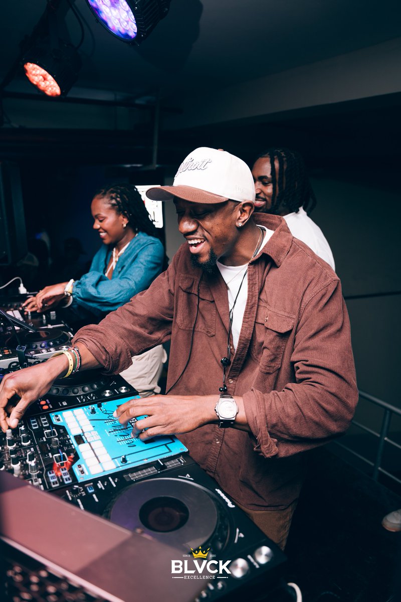 game__vii's tweet image. K.R.O.N.I.K.X 🚀

#BlackExcellenceKE #BeKE #RespectTheDjs