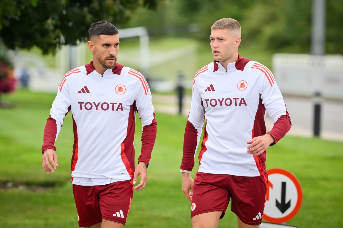 OfficialASRoma's tweet photo. 👋 Artem

#ASRoma https://t.co/OTSOipyMoX