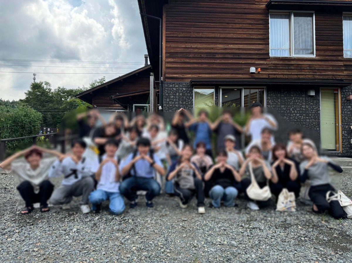 purattohouse's tweet photo. こんばんは！ぷらっとはうすです🏠

8/6と8/7は夏休み企画を行いました！

宿題やっつけ隊✏️と流しそうめん🍜をしました！！

小学生はもちろん、大学生も素敵な思い出が作れました☺️

#ぷらっとはうす #都留文科大学 #都留市 #春から都留文 #谷村町駅 https://t.co/xEX3wBuFE0
