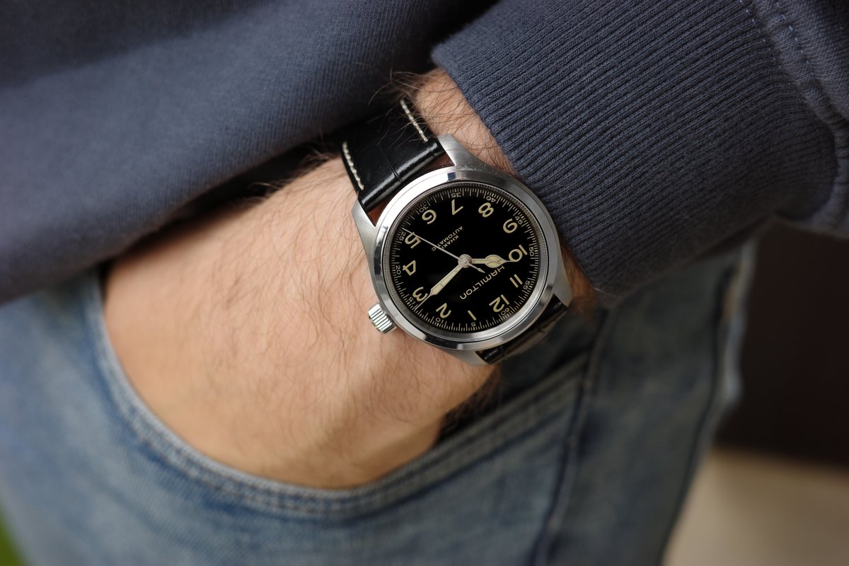 baldassarreted's tweet photo. Our VP of Content Danny Milton has had the Hamilton Murph 38 for nearly two years. Now on the site is his owner's review of the watch. You won't want to miss it at the link below. What do you think of the Murph?
https://t.co/T3V8hf02ci
#hamilton #hamiltonmurph #interstellar https://t.co/MjLmfEwtgR