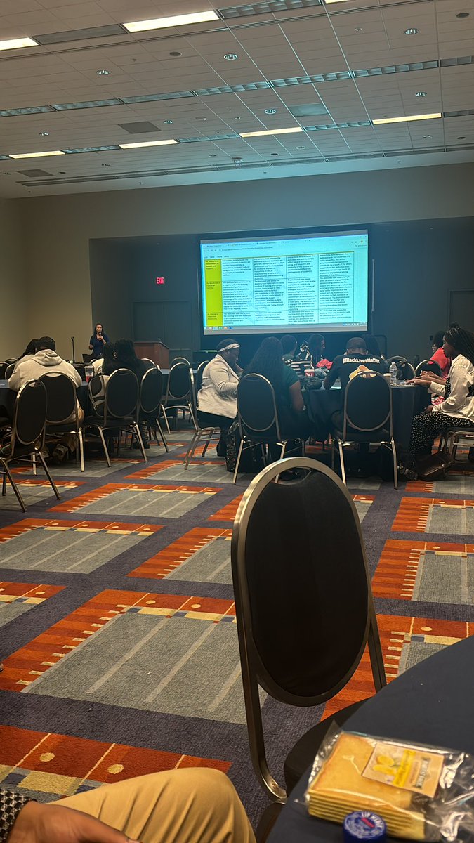 Msholmes20241's tweet photo. Dedicated Aide 101 w/ Dr.Melinda Shadid 📚 #journeyto30 #onefriendship #fpcsse @FriendshipPCS https://t.co/MmkxlRZIrW