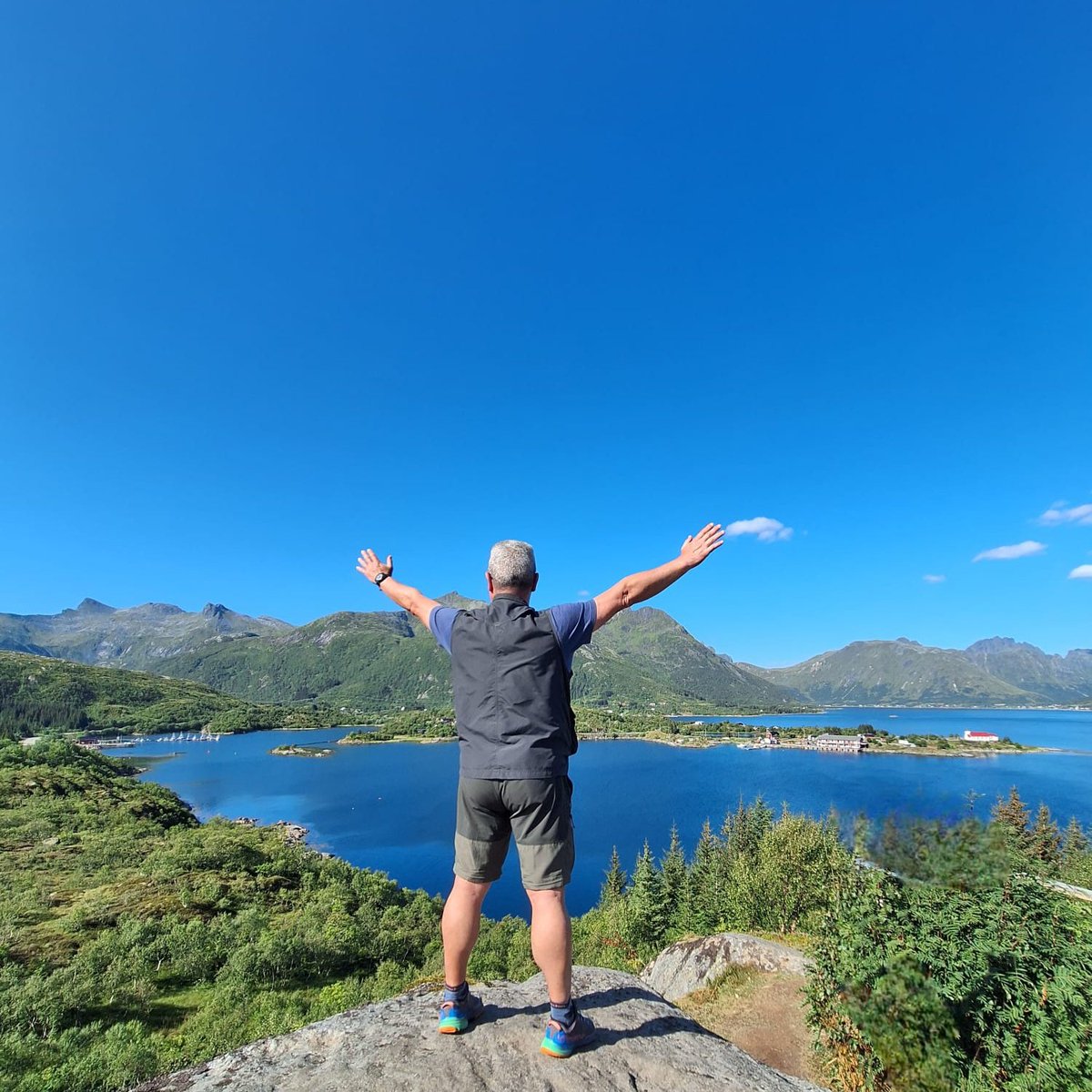 ragmo60's tweet image. #NuevaFotoDePerfil