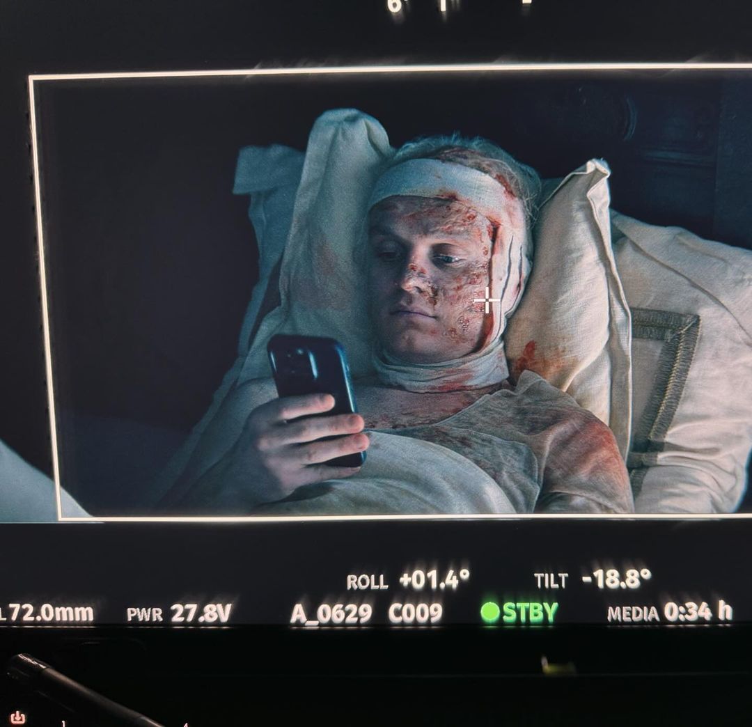 in my mind this is just aegon sending aemond "i lived bitch" message 😭