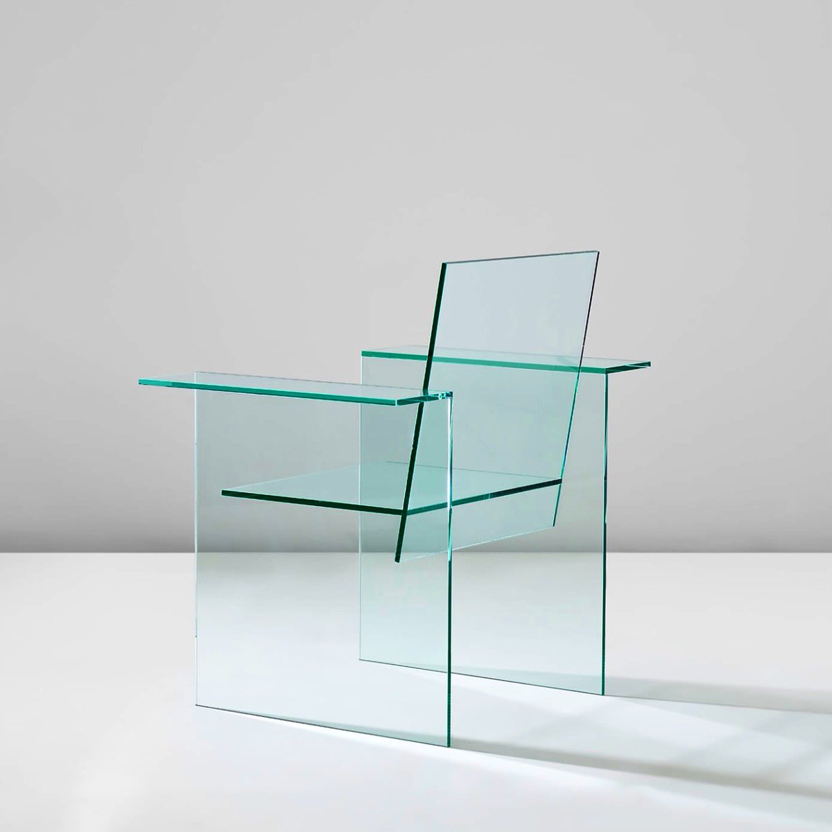 IndustrialMind's tweet image. Fragile Elegance