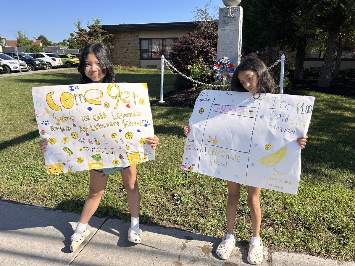Lyncourt_UFSD's tweet photo. Look for our lemonade stand on @NewsChannel9 today! They stopped in for an interview! #lyncourtpride https://t.co/RfZl3LaCIA