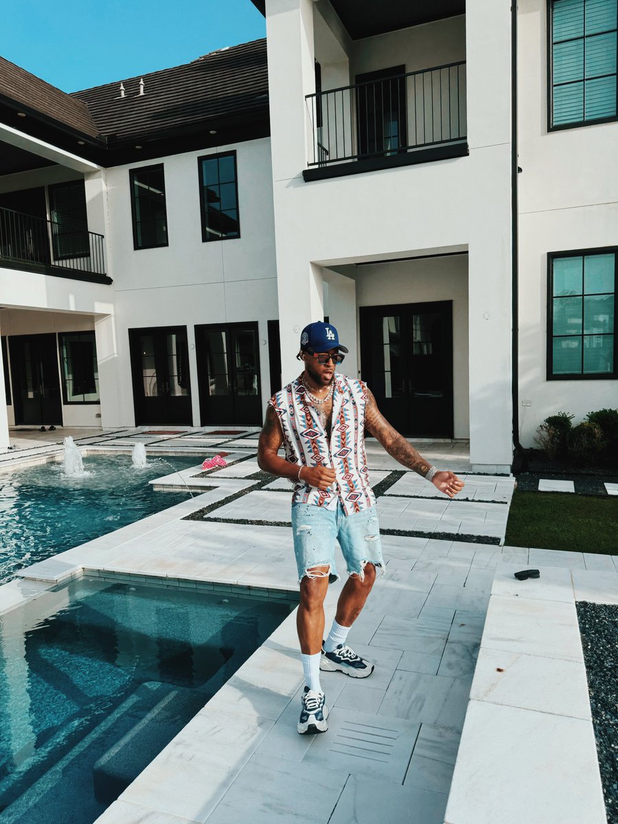 Wealth Squad Chris tweet media