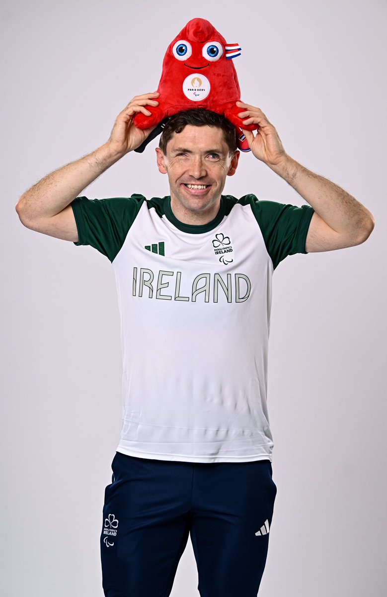 MARTIN GORDON

Martin made his first major championship appearance at the Para Cycling Track World Championships in 2017. This will be his second Paralympic Games.

Age: 39 
Hometown: Sligo 
Club: Black Line 
Classification: B1

#TheNextLevel | #Paris2024 | #TeamIreland