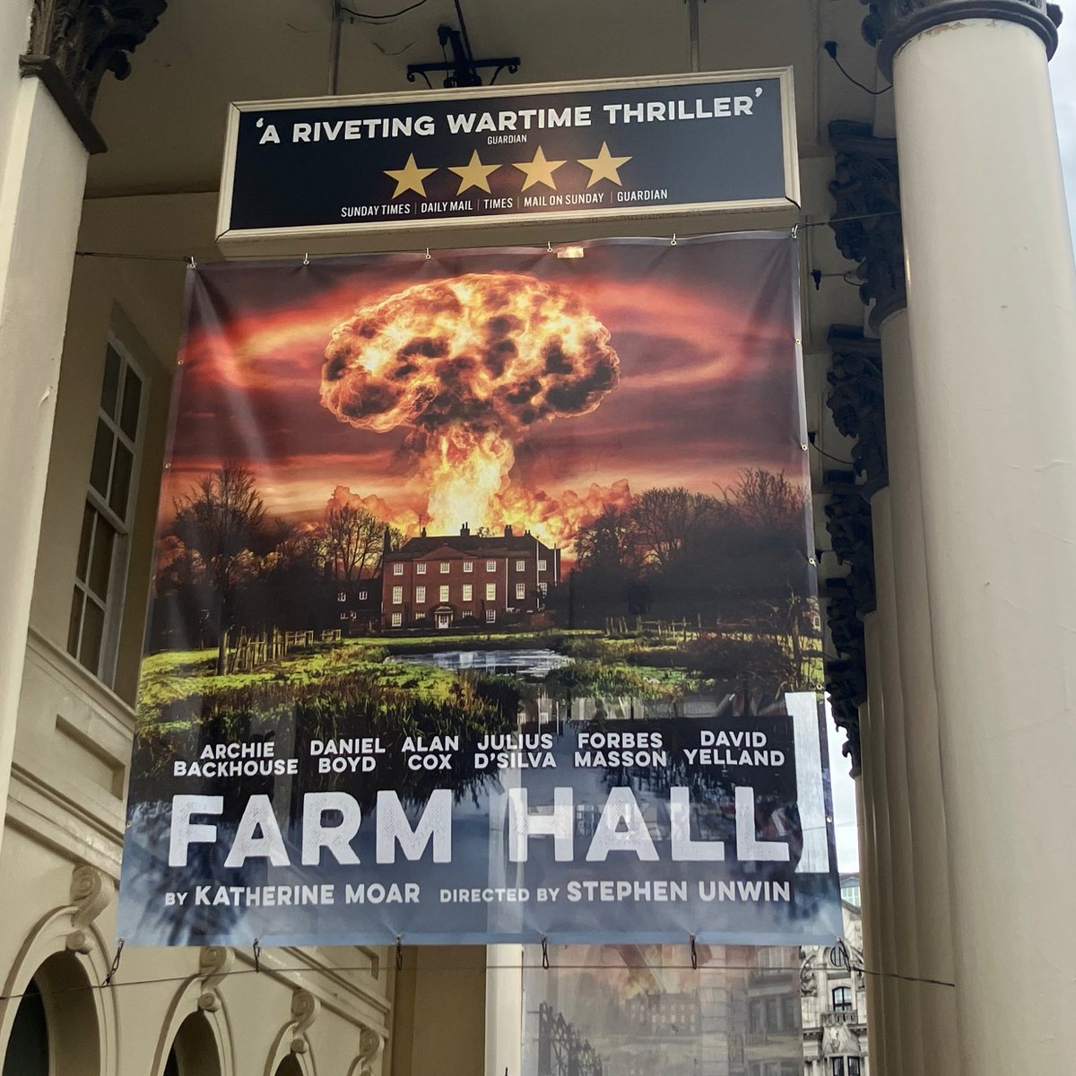 Tonight, it begins!💥

Performances of Katherine Moar's Farm Hall start this evening at Theatre Royal Haymarket. <a href="/TRH_London/">Theatre Royal Haymarket</a>🎉

Break a leg!👏

🎟 bit.ly/FarmHallTRH 
📆7-31 Aug