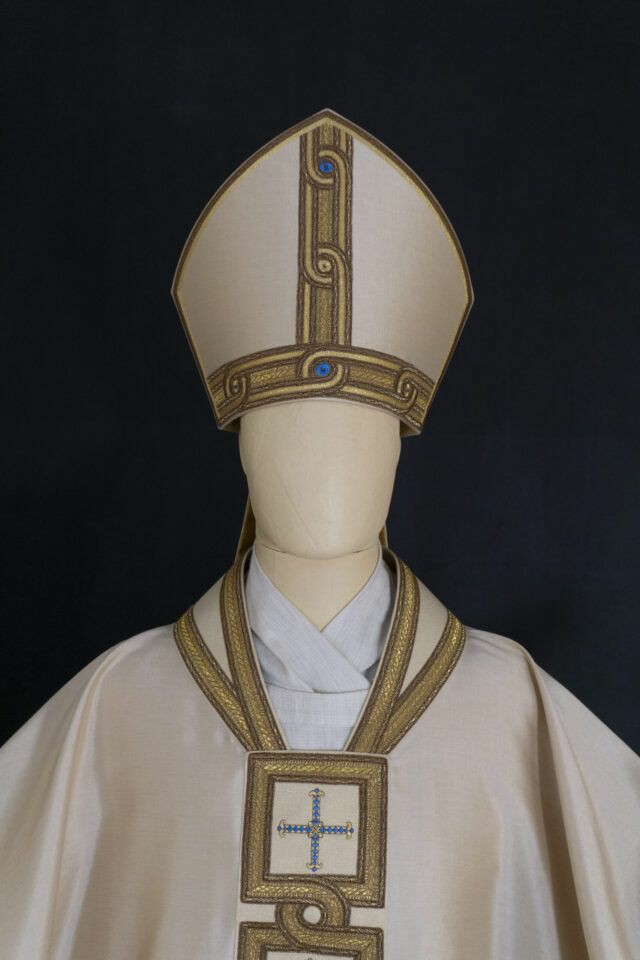 PhrameGh's tweet image. Before I wear this outfit, is there anyone who has fallen for me?  Talk now or forever remain silent. 😎