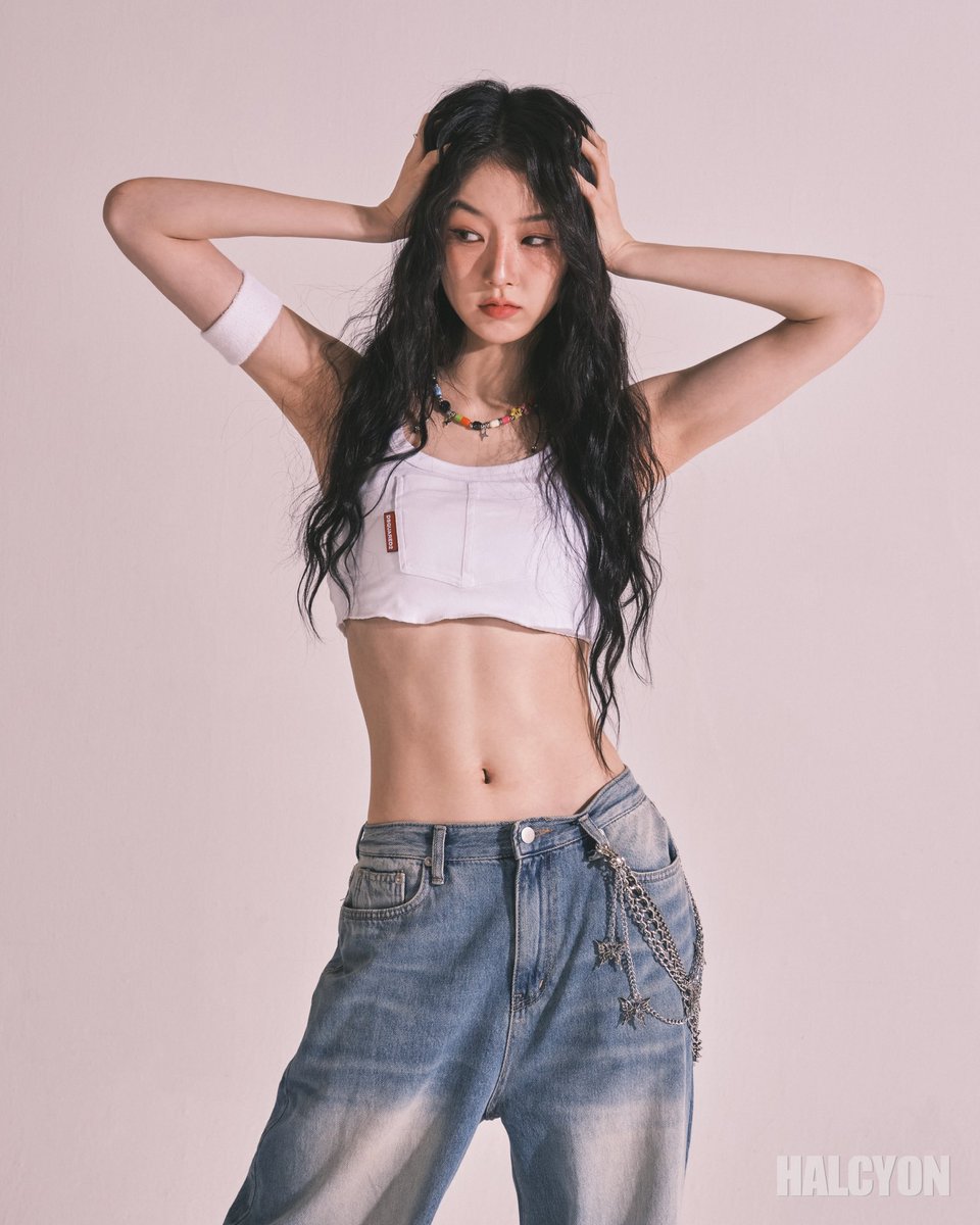 Magazine__h's tweet photo. Halcyon Magazine met with the members of LIGHTSUM for a photoshoot and enjoyed delightful conversations with them. You can read the full interview on our website. 🫶
#lightsum #LIGHTSUM #lightsumxpose #pose #라잇썸 https://t.co/15eShDeNIt