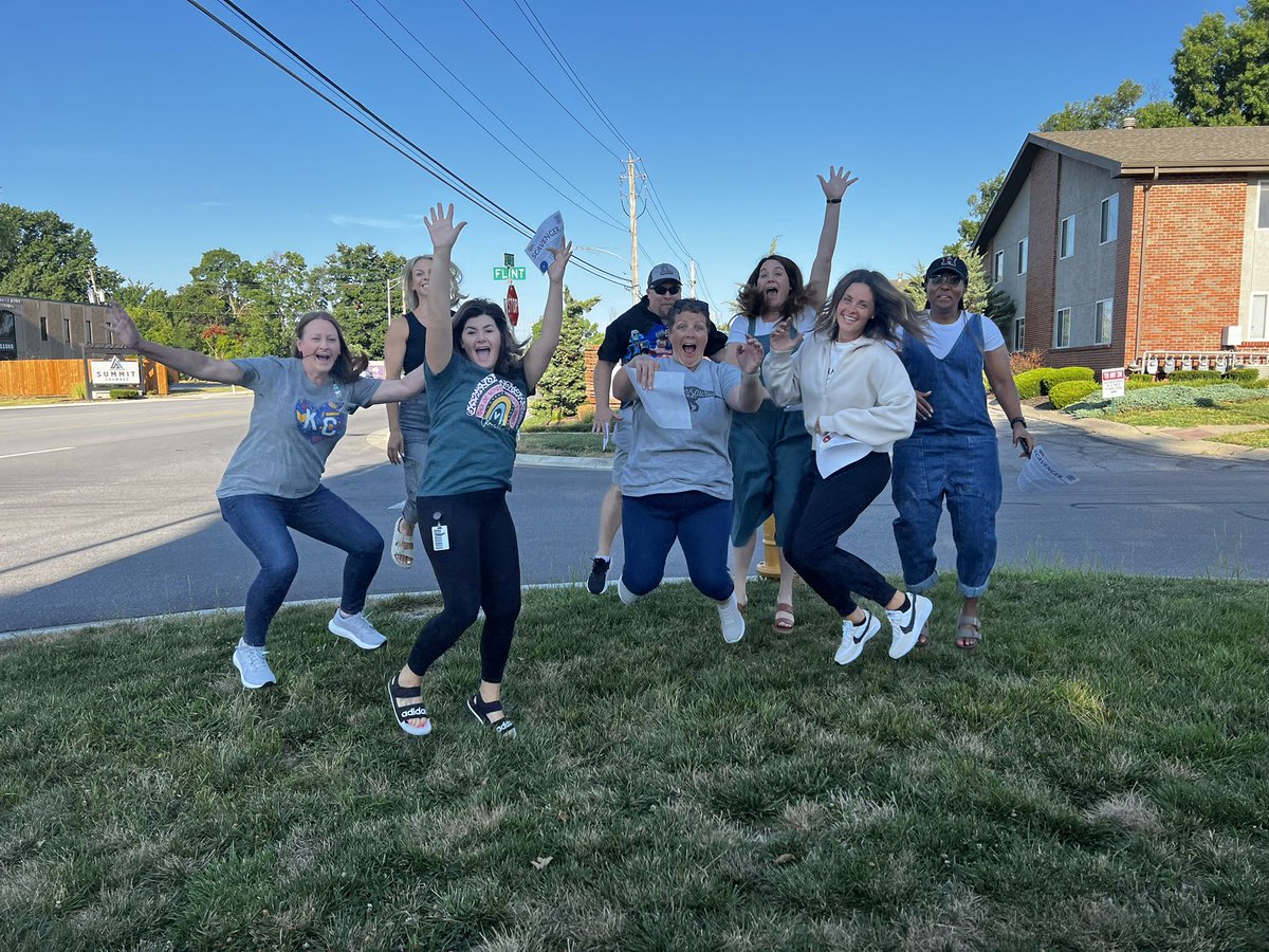 MrsBlackSMSD's tweet image. Ready to jump in to a new school year!!  #ALLinSMSD #ShawanoeBison