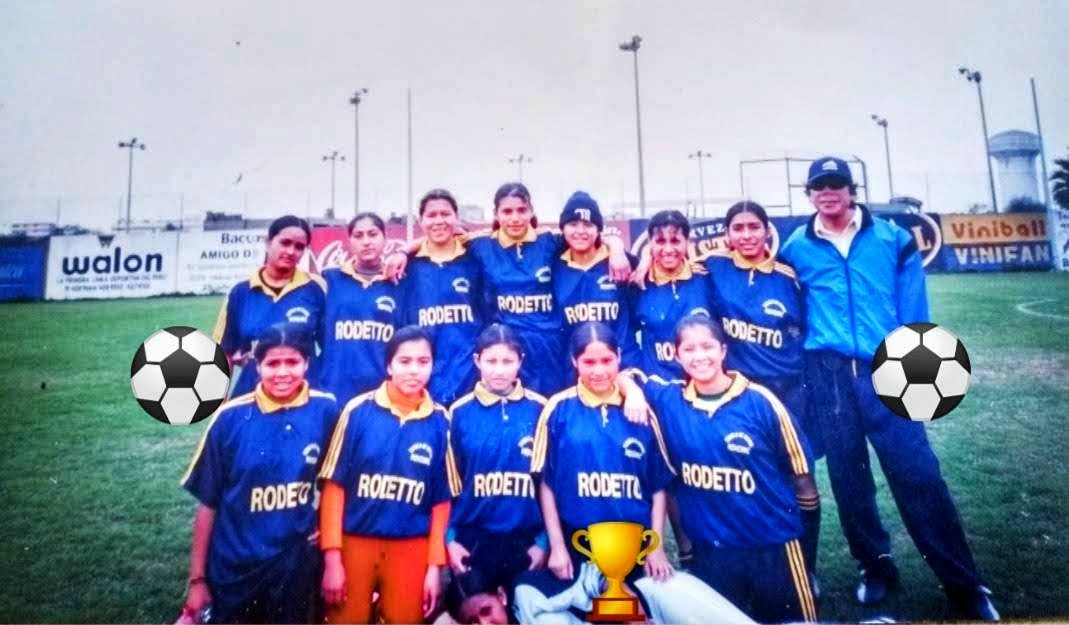 TattoMarcelo's tweet photo. Recordando a las Super campeonas ✌️🏆✌️
Arriba siempre Arriba 
#cristalvilla #tattomarcelo https://t.co/ER77HnPrGf