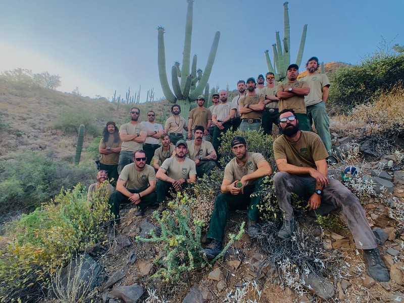 DOIWildlandFire's tweet image. On 💜#PurpleHeartDay💜, we recognize all men and women who bravely serve their country. 🙏 Many veterans serve in wildland fire management, continuing to serve their country by lending their talents to the fireline. nifc.gov/about-us/our-p… 

#NotYourOrdinaryJob