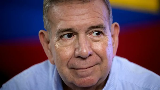 cocoroteindio's tweet photo. Este Sr. Edmundo recibe ordenes de EE.UU: y no se moverá a menos que se lo indiquen. Todo agente de la CÏA actua bajo control de sus jefes. 
Este "abuelito" es la caricatura viva de Posada Carriles. DESACATAR AL MÁXIMO TRIBUNAL:TSJ, es parte del plan de Golpe e Insurrección. https://t.co/PH2a8Tzg0q
