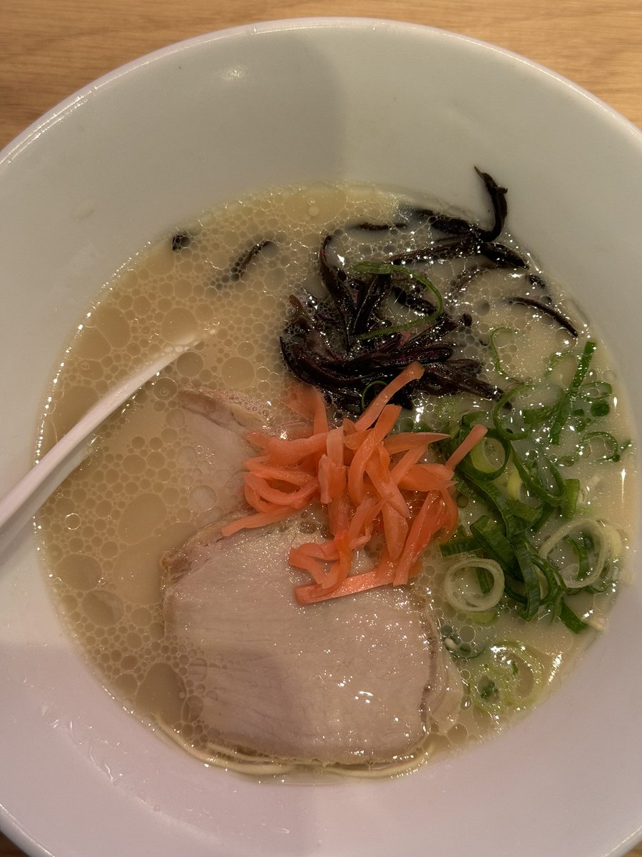 は〜、食いたい。でも寝るしかない。。。