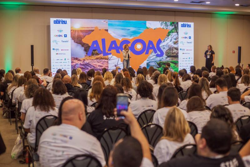SeturAlagoas's tweet photo. Turismo promove Destino Alagoas na Arena Abreu, no Rio de Janeiro https://t.co/aWBxlOchYF https://t.co/VnujoRtp13