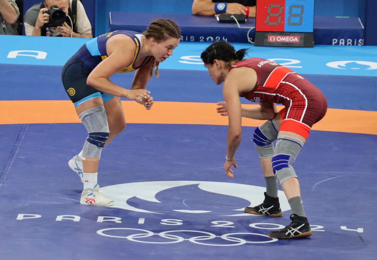 OfficialCOV's tweet photo. Lucha libre femenina.

La venezolana Betzabeth Arguello en los 53kg cayó en octavos de final ante la suiza Emma Malmgrem 5-3.

De esta forma se depile de la cita olímpica parisina. https://t.co/1JZHhhNrNW