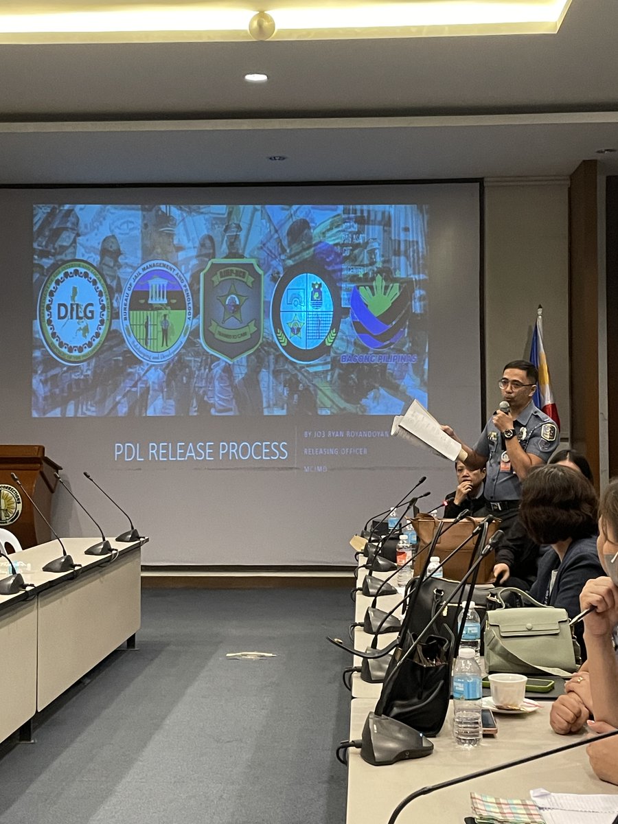 Rbarreto1s's tweet image. 📃 Last week, @UNODC organized a workshop to streamline #document requirements 4 release of prisoners in🇵🇭

⚖ Convened by @dojphofficial, it gathered the 4 main agencies (@officialbucor, #PPA, #BOPP &amp;amp; @bjmp_official) to forego docs &amp;amp; expedite release

🇯🇵 Funding @MOJ_HOUMU