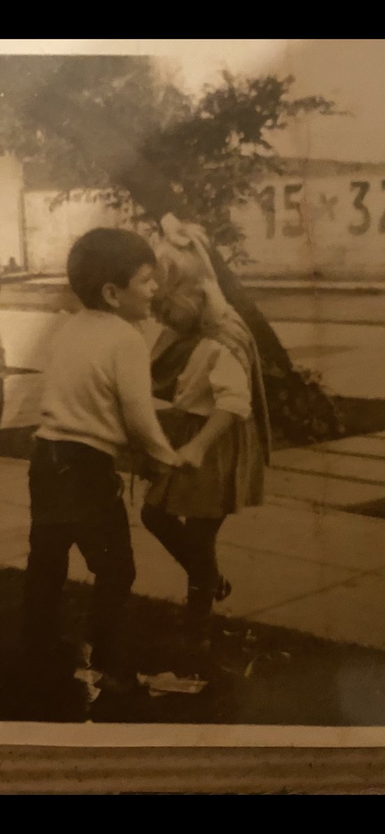 bobbyclaytonfle's tweet photo. Pictures, I , Bobby Clayton Fleener hate as this is John Rogers who saved me from having to become homeless, start walking  to Texas, &amp; letting nature take over as I didn’t have a way to make or grow any more  high quality drugs. I can’t believe that he didn’t realize what I am https://t.co/4K2BP5KDRG
