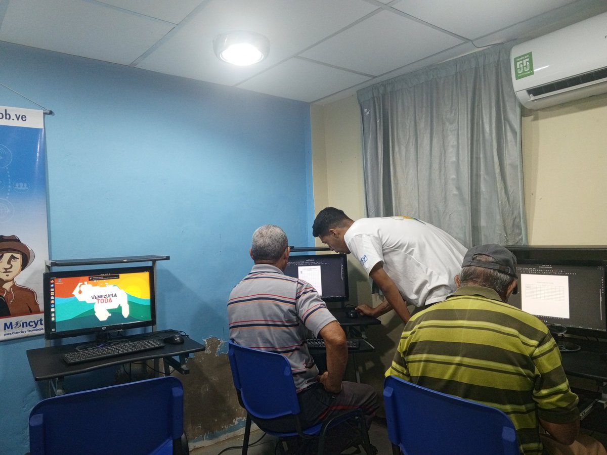 Facilitador de Infocentro urimare dicta taller De LibreOffice Writer (Interfaz Gráfica) a profesores del inces
#JusticiaSoberana
<a href="/NicolasMaduro/">Nicolás Maduro</a> 
<a href="/Gabrielasjr/">Gabriela Jiménez</a> 
<a href="/LaRosaInfoVE/">LaRosaInfoVE</a> 
<a href="/jgarridoFfm/">J Garrido</a>