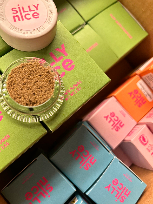 SillyNiceNYC's tweet image. We launched a brand new product in the NY State concentrate and cannabis market yesterday 📈

The 1g Bubble Hash 🫧

#SillyNice’s 1g Bubble Hash is crafted for those who seek excellence in their cannabis experience. This concentrate combines remarkable potency and purity,…