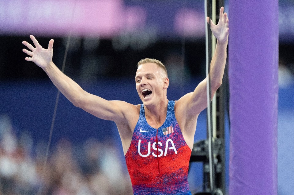 ETPSports's tweet photo. ETP Sports would like to congratulate Sam Kendricks on winning a silver medal for the USA Mens Pole Vault Team!

He recorded a jump of 19 feet and 6.25 inches!

Congrats Sam!

#GoTeamUSA #2024parisolympics https://t.co/2t0ANrr9yf