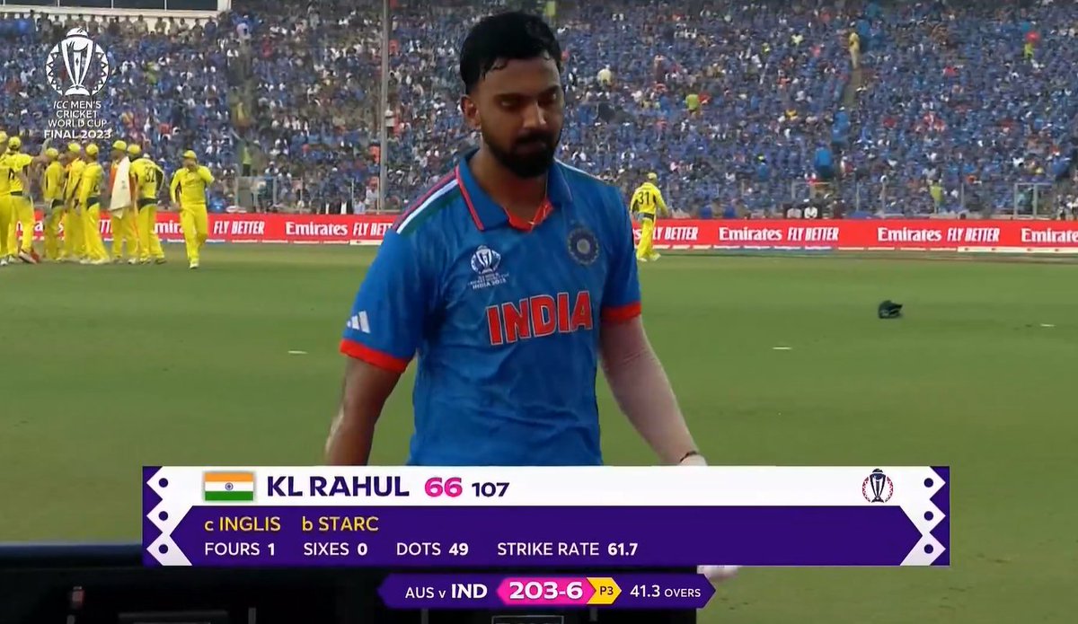 KLfied_'s tweet photo. Respect increased for this knock 🫡

Without this knock these so called intent merchants could have choked badly like today

#KLRahul https://t.co/cJsCoHfojP