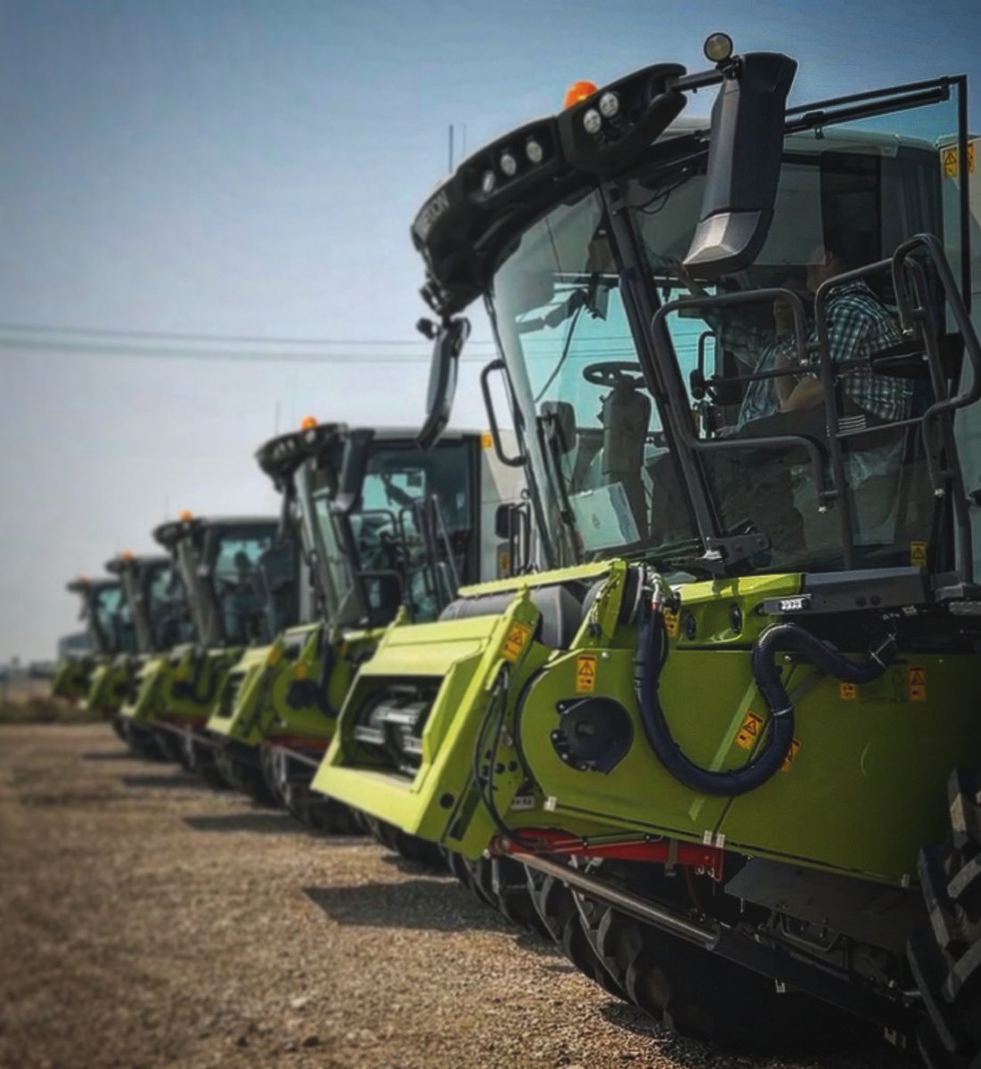It’s here. Harvest ‘24 is here and so are we at Canada West Harvest Centre. 

Support, parts, service or whatever else your needs may be, we are here for you this harvest season! Here is to a happy and safe harvest for all the farmers and families in #harvest24 

#saskatchewan 💚