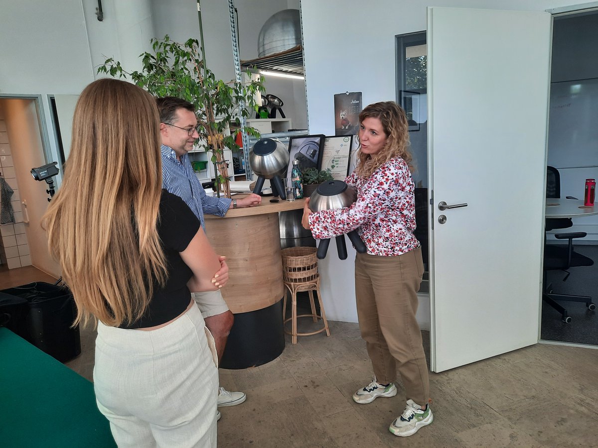 Compocity tweet media