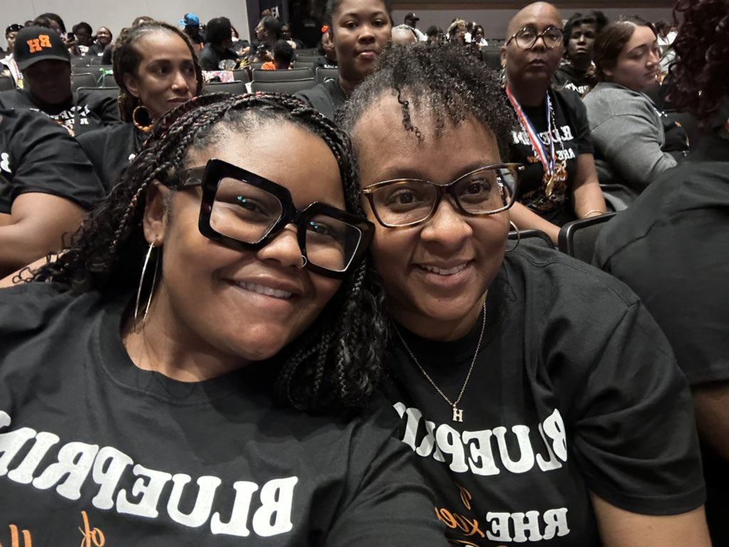 #TheBluePrint 🧡🖤 
<a href="/LancasterISD/">Lancaster ISD</a>