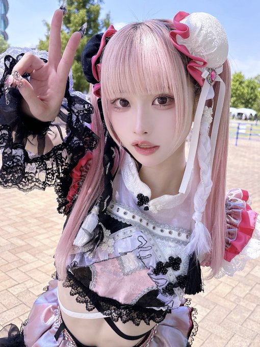 Twitterのコスプレ画像13