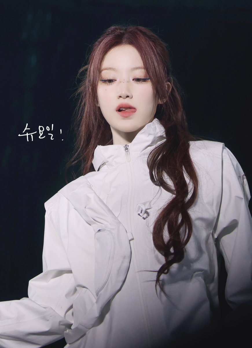yehhua_'s tweet photo. 슈화님이 또…❗️‼️‼️ https://t.co/j8mjA7LL3L