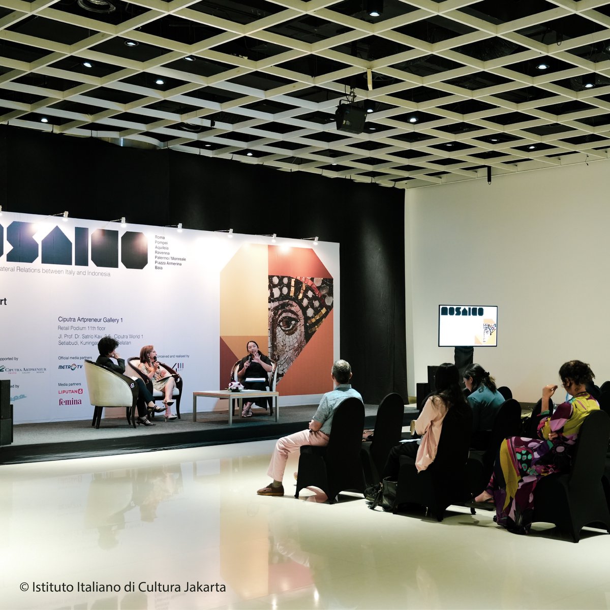 Prosegue la terza tappa in Asia del tour mondiale di MOSAICO. Codice Italico di un’arte senza tempo. Presso il Ciputra Artpreneur di Jakarta (6-28.08) sarà possibile conoscere l’arte italiana del mosaico grazie al supporto dell’IIC di Jakarta e dell’Ambasciata d’Italia a Jakarta.