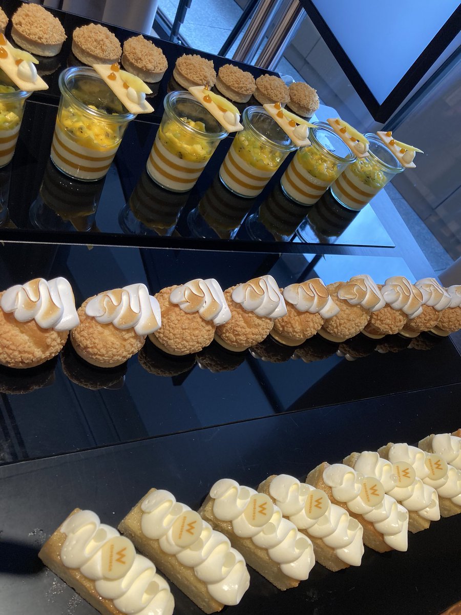 MrGClarke's tweet photo. @JudyMurray - Is this the sort of hand crafted desert that could tempt you South to Edinburgh to speak at one of my events Judy ? If not, what is ?? 🤷🏻‍♂️( please note lack of foliage 😜 ) 

The chefs at @WHotels Edinburgh are pretty special ! https://t.co/Y3gS4O4tQA