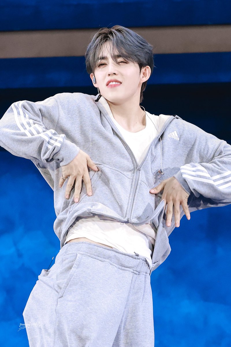 Stunning_COUPS's tweet photo. 🎂#에스쿱스 

승철아 생일 축하해
많이 많이 사랑해🤍

#띵동띵동_승철이_생일이다_문열어
#HappySeungcherryDay
@pledis_17 https://t.co/EylJMa2o3U