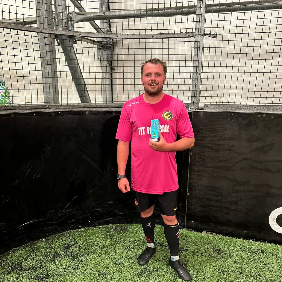Fit_FootballUk's tweet photo. That's another season wrapped up at Fit Football Preston.
🏆Premier League Winners ➖️ Vida Boca
🏆Challenge Cup Winners. ➖️ Squadra
👟 Top Goalscorer ➖️ Adam Fisher 
🙋‍♀️ Players Player ➖️ Fabian Towers 
🦸‍♂️ Hero Award ➖️ Chris Fox

#footballforeveryone #HealthAndWellness https://t.co/Qqmfc3MDSD