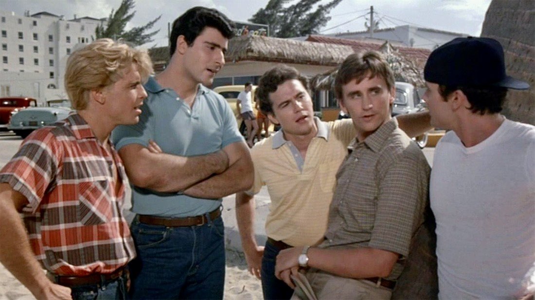 Weird Movie Brothers (@weirdmoviebros) on Twitter photo 