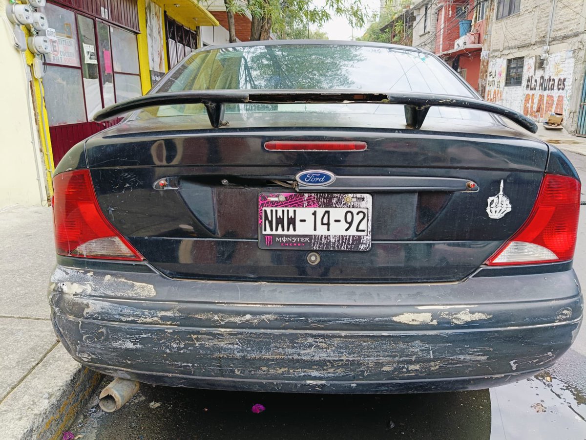 diegorm1108's tweet photo. @giogutierrezag @SSC_CDMX @Alcaldia_Coy 
Necesito apoyo para quitar un coche que fueron abandonar frente a la puerta. 
Calle malacachon 16 https://t.co/UqqfbQo0fI