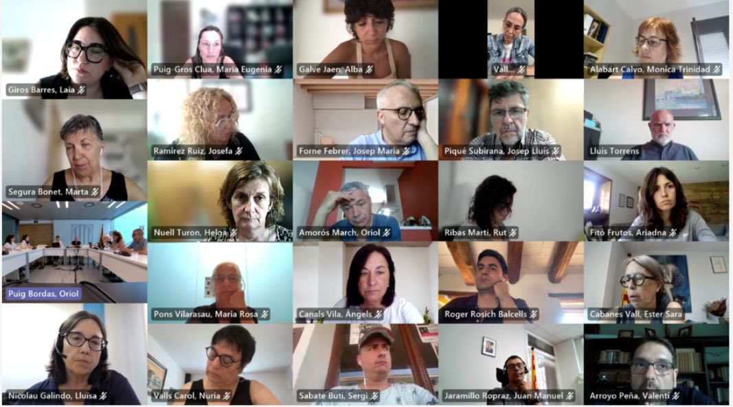 carles campuzano (@carlescampuzano) on Twitter photo Avui hem celebrat el darrer Consell de Direcció del <a href="/dsocialscat/">Drets Socials i Inclusió</a>; sense dubte, he tingut la sort de comptar amb el millor equip: generós, sòlid, preparat, compromès,intel.ligent i , sobretot, bona gent! Gràcies a tothom per la feinada en aquest bienni de reformes. Avui hem celebrat el darrer Consell de Direcció del <a href="/dsocialscat/">Drets Socials i Inclusió</a>; sense dubte, he tingut la sort de comptar amb el millor equip: generós, sòlid, preparat, compromès,intel.ligent i , sobretot, bona gent! Gràcies a tothom per la feinada en aquest bienni de reformes.