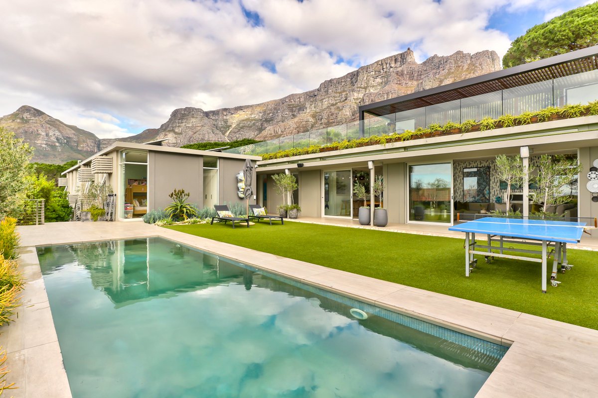 FYI, Here is Why Cape Town’s Private Villa Rental Market Is Flourishing. nomadafricamag.com/here-is-why-ca… 
#africa #capetown #Travel #TravelTrends #Tourism #Hotels #ApartmentRentals #AirBnB #CheapHotels #tourismindustry #tourismtrends 
#travelexperience #Tourismnews