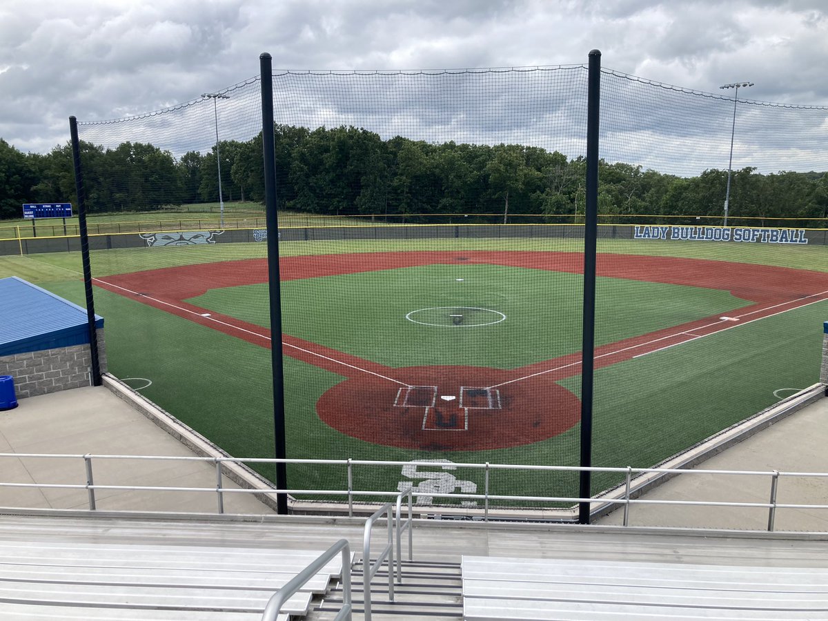 Looks like fall, feels like fall. Season starts in 6 days!