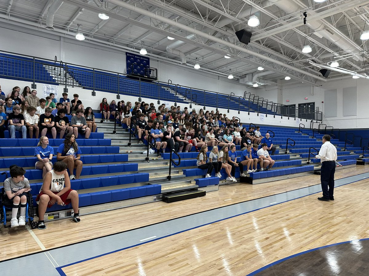 ScottEagles's tweet photo. Thank you to everyone that helped make Eagle Camp a success on Monday. https://t.co/z21aRLLwGp