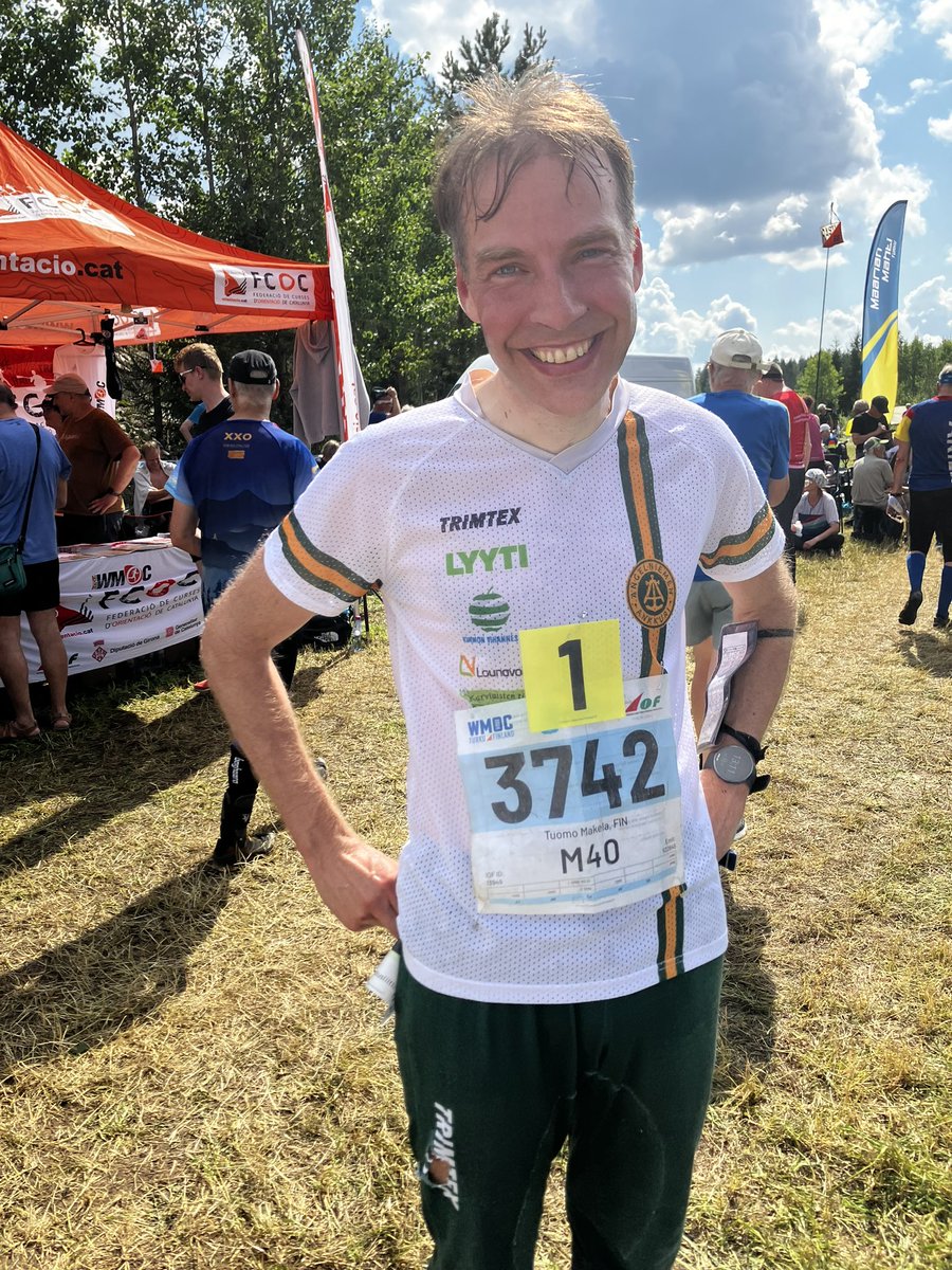 Veteraanien MM-kisojen keskimatkalta Sauvosta 
🥇Heini Saarimäki, W35
🥈<a href="/tuomomakela/">Tuomo Mäkelä</a>, M40

Onnittelut!👏

Kisoissa on jäljellä vielä pitkä matka perjantaina Rymättylässä. Kaikkiaan kisoissa on mukana n. 4000 suunnistajaa, ml. kymmeniä ankkurilaisia.

#suunnistus #wmoc2024