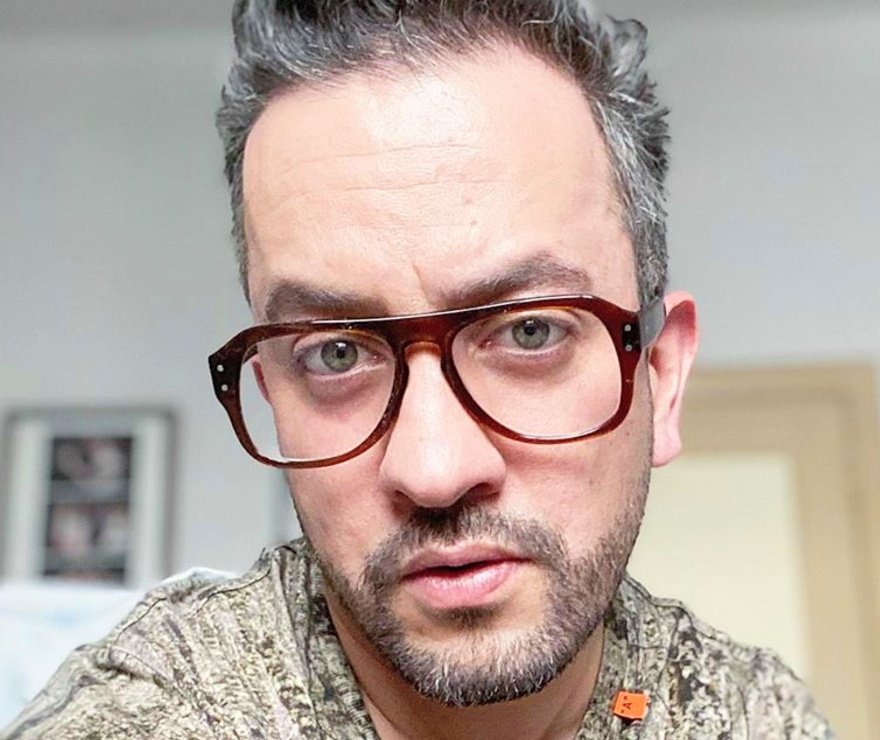 En una pelea a muerte entre estos dos ¿Cual  de estos 2 parásitos sobreviviría?