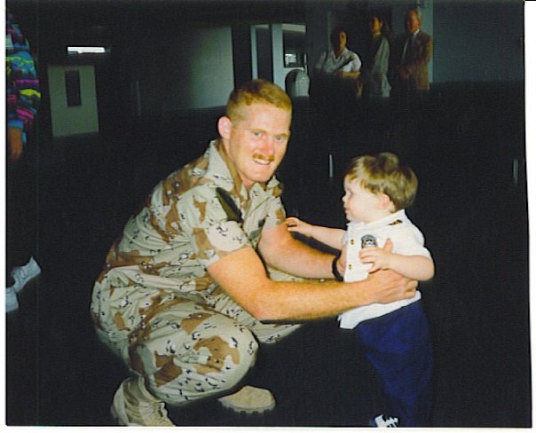 GooseGanderTalk's tweet image. Here's me returning from #NotBeingTimWalz in Iraq, getting to see my son who didn't remember who I was.

My two sons could post similar pictures.

If you lie about going to war, you are a "no-go" in my book.
