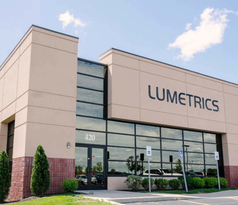 Lumetrics's tweet photo. Lumetrics is hiring an account manager and an optical testing specialist! Click here to view the full job descriptions  https://t.co/CJ5A9xpSUl. To apply, email your resume and cover letter to hr@lumetrics.com #metrology #optics https://t.co/wEAmWuERS8